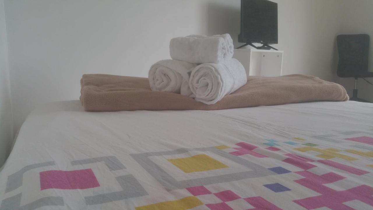 Rond Point Studio Cosy Et Central Avec Balcon Saint-Etienne  Bagian luar foto